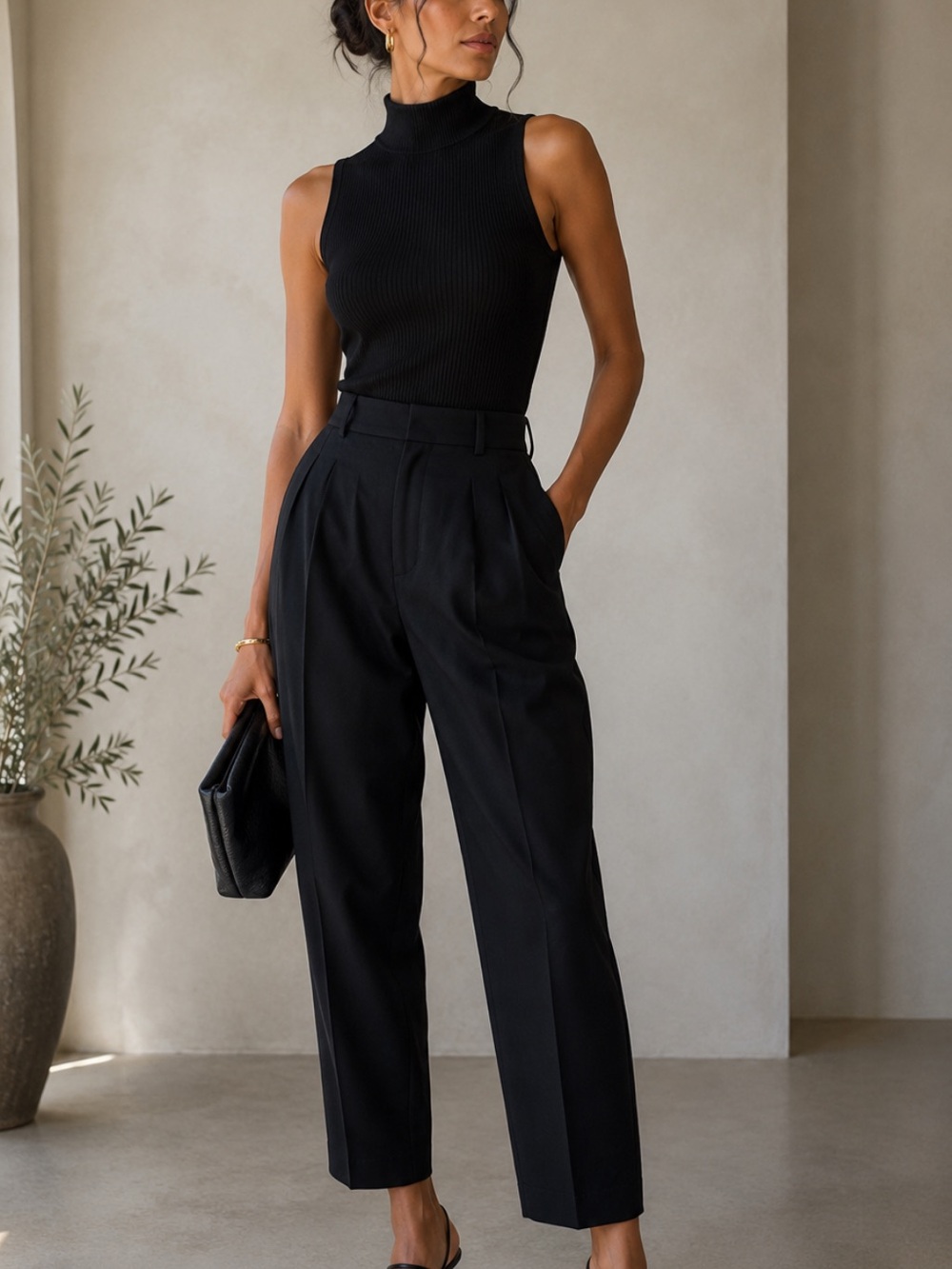 BCBGMaxAzria Black Cropped Straight-Leg Pants